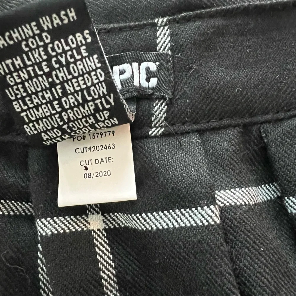 Hot Topic Sz Large Pleated Plaid Black White Skater School Skirt Belted Waist